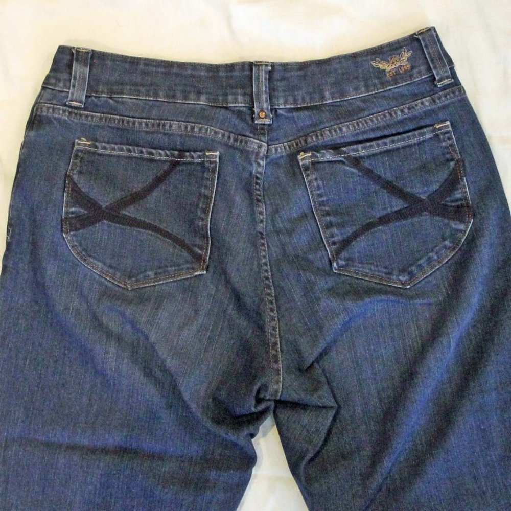 Lee's Perfect Fit Jeans size 16 Medium - Picture 4 of 9
